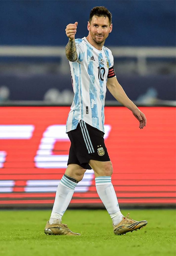 Giay-bong-da-adidas-chinh-hang-Messi